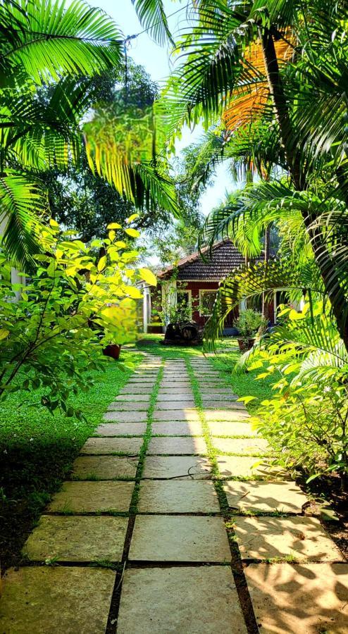 Garden Villa Vagator Exterior foto